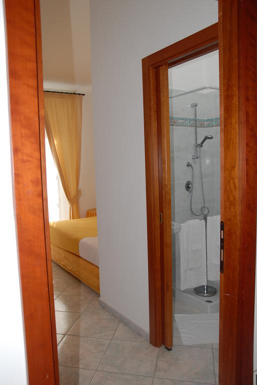 Hotel Il Cinghialetto Fonni Pokój zdjęcie